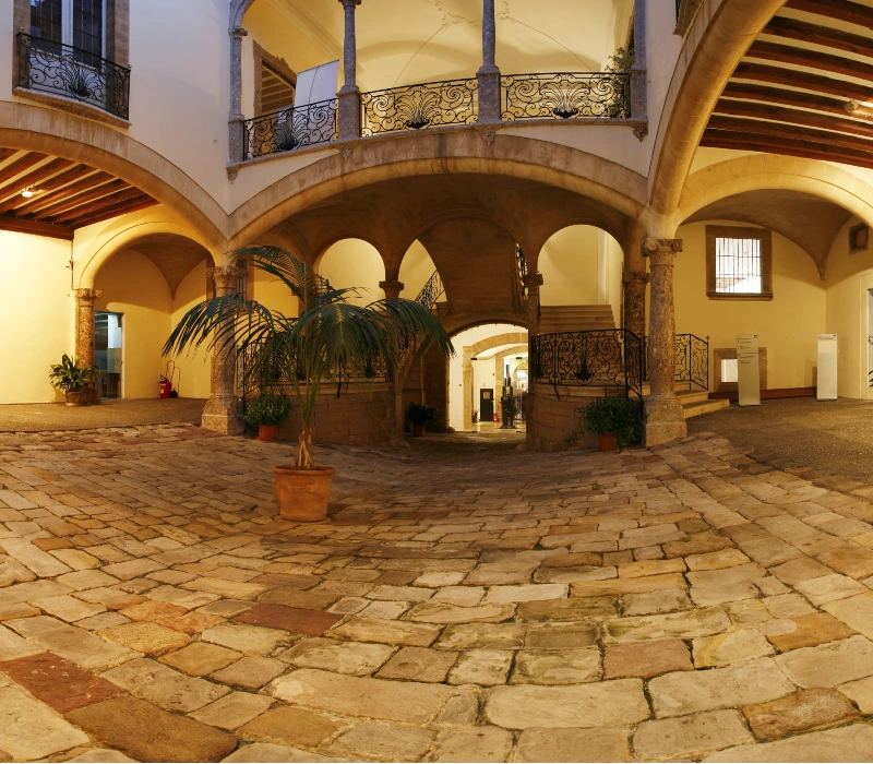 Patio típico de Palma